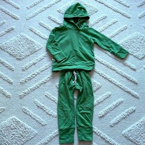 Childhoods Clothing matching set green 4T